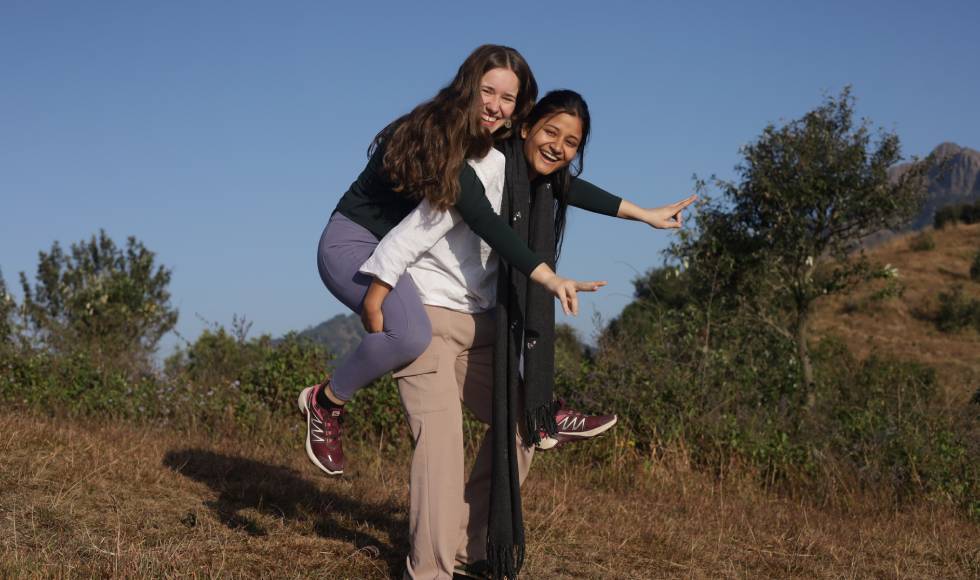 omkara-yoga-school-outdoor-excursion